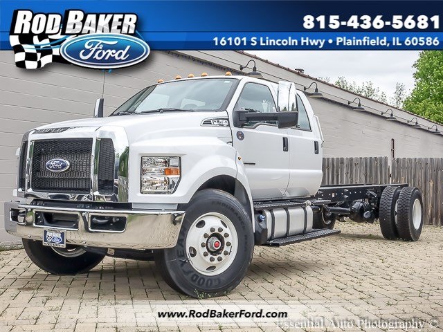 Ford F-750SD in Plainfield IL